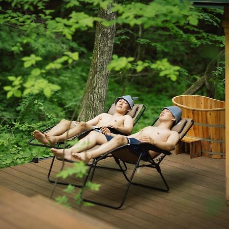 ツキミチル　〜軽井沢のサウナ・Bbqつき一棟貸しホテル〜 Miyota Dış mekan fotoğraf